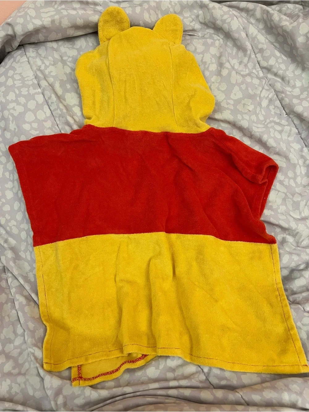 Vintage Disney Winnie The Pooh Hooded Towel 2T 3T 4T